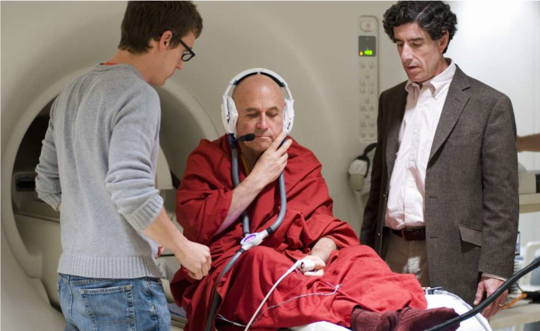 Foto: Richard Davidson estudia el perfil emocional de las personas (incluso de budistas Tibetanos)